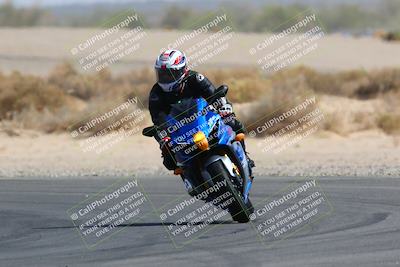 media/Mar-28-2022-Superbike Trackdays (Mon) [[b8603d0f67]]/Open Track Time/Turn 16/